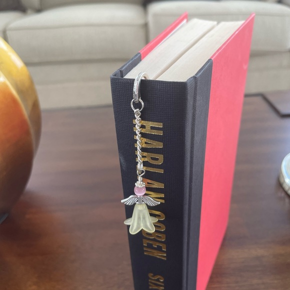 Handmade Yellow & Pink Angel / Fairy Bookmark with Silver Tone Hook - ideal Gift - Picture 4 of 7